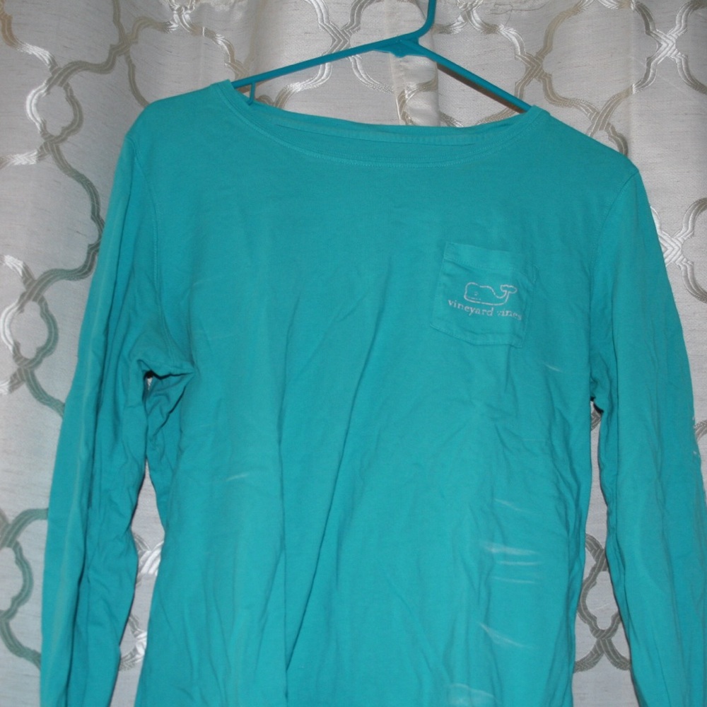 Vineyard Vines long-sleeved shirt